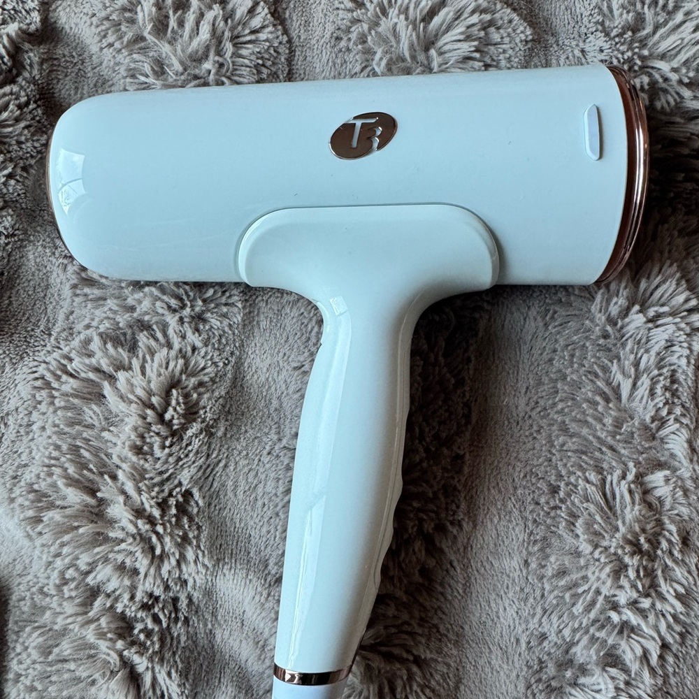 T3 Hairdryer